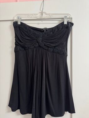 Sky Black Strapless top with Rosette